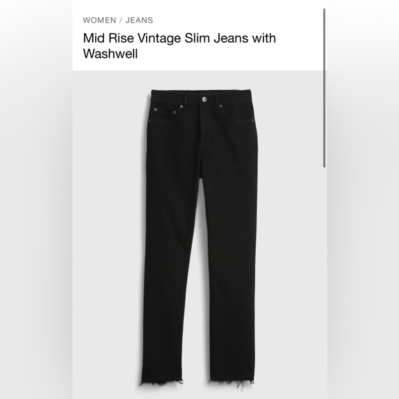 Gap Mid-rise slim straight jeans with wash well. - Picture 4 of 9